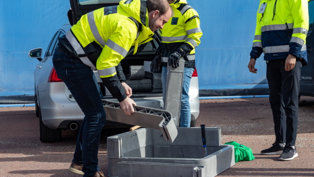 Ultima Connect kan håndteres manuelt av én til to personer. Ultima Connect kan håndteres manuelt av én til to personer.